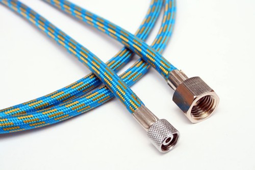 Braided airbrush hose with - braided,
