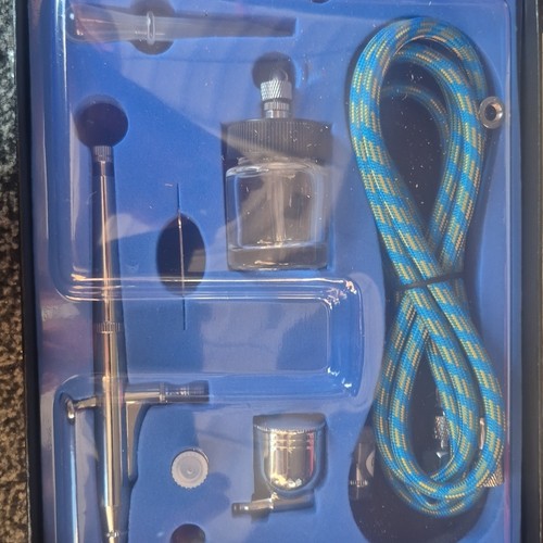 Model 132 metal airbrush - metal, kit
